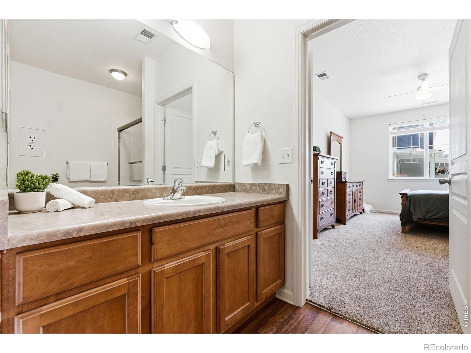 MLS Image #14 for 837 e 98th avenue,thornton, Colorado