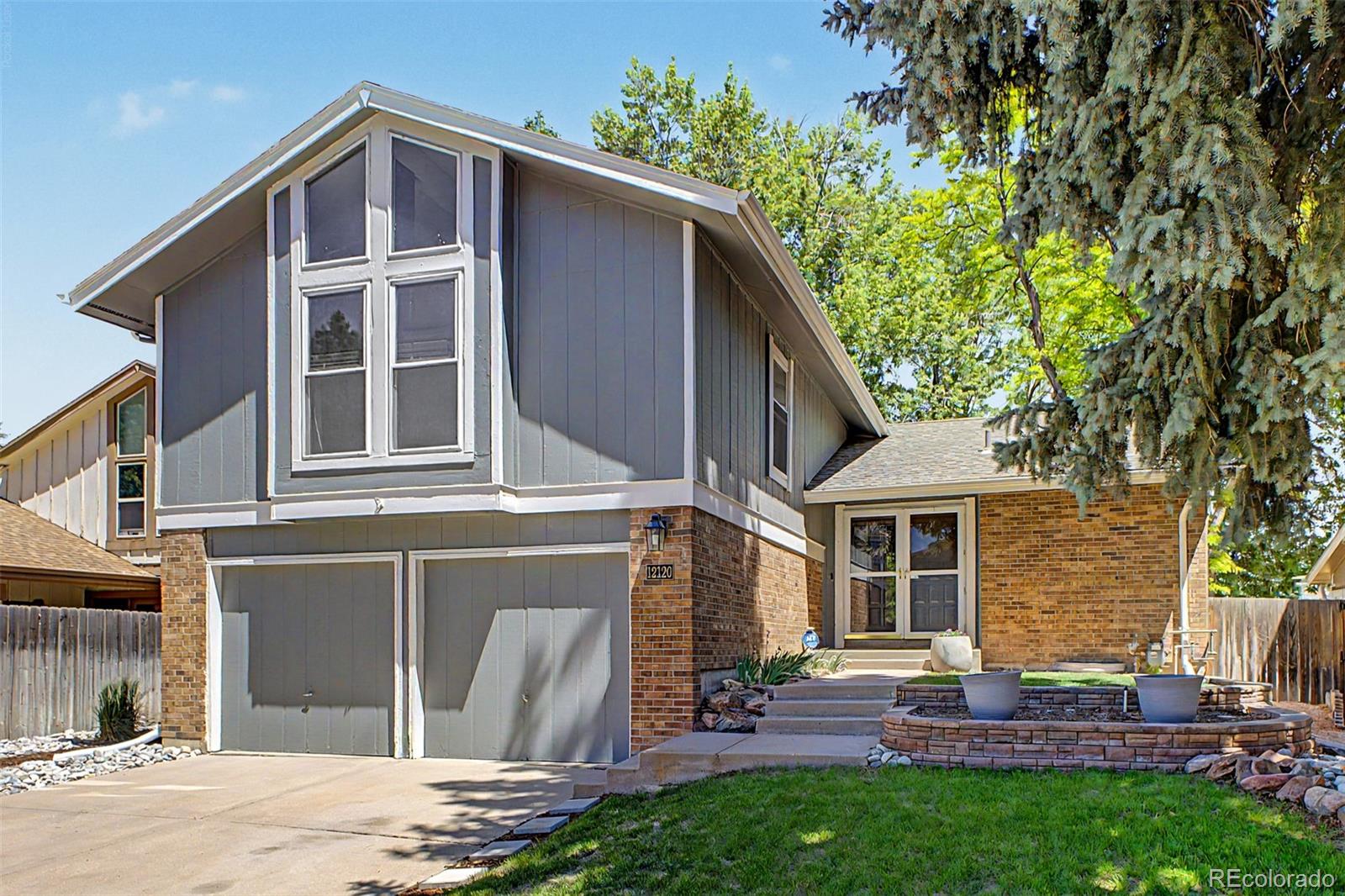 MLS Image #1 for 12120 e amherst circle,aurora, Colorado