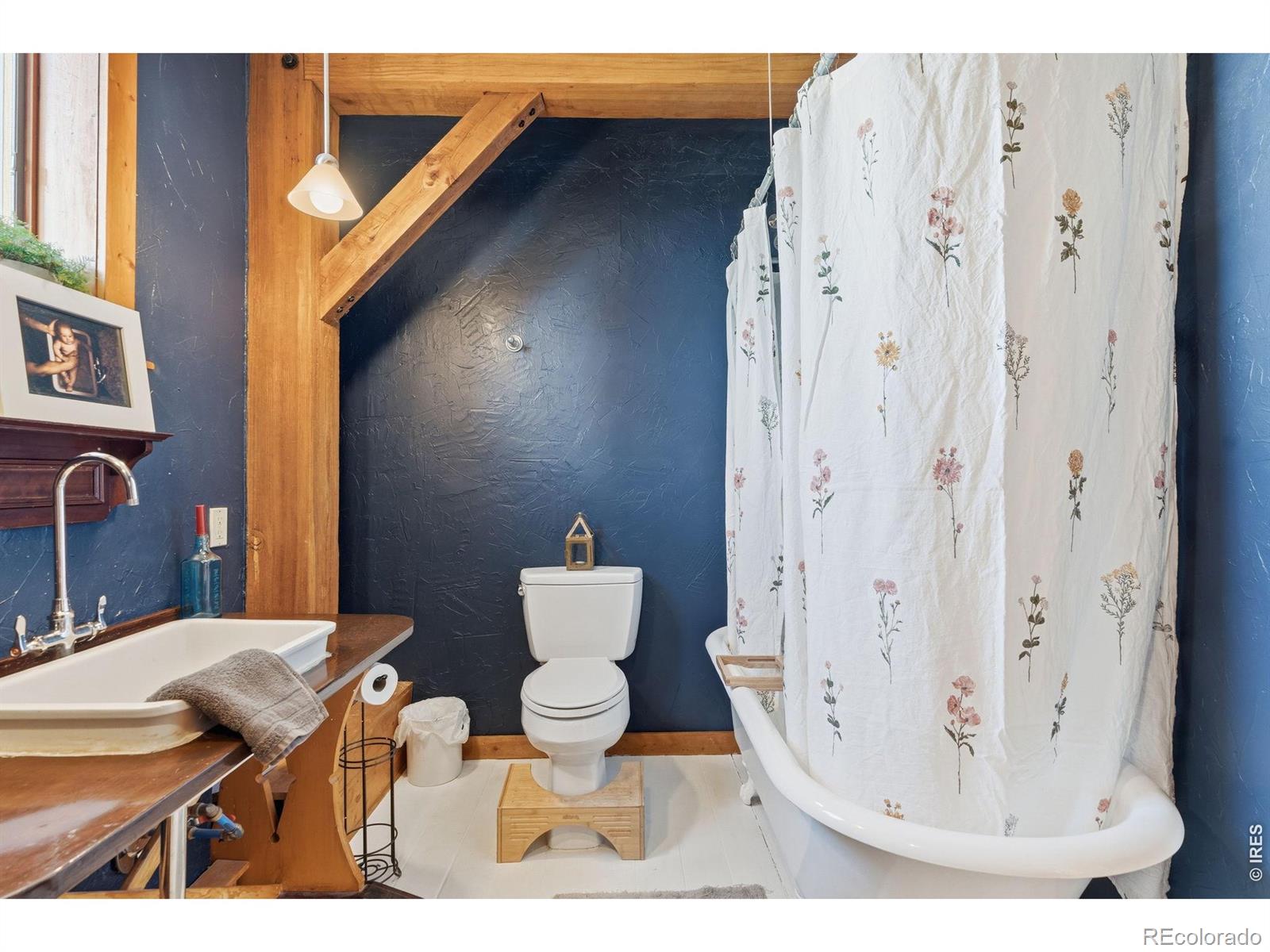 MLS Image #23 for 608  sundance drive,livermore, Colorado