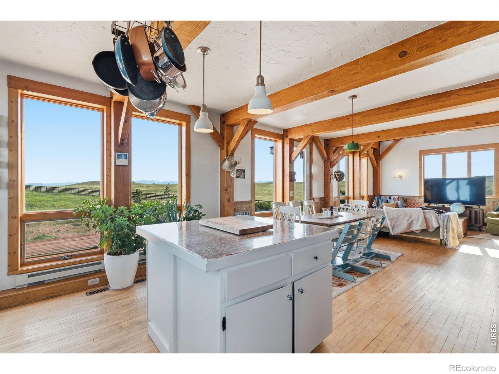 MLS Image #9 for 608  sundance drive,livermore, Colorado