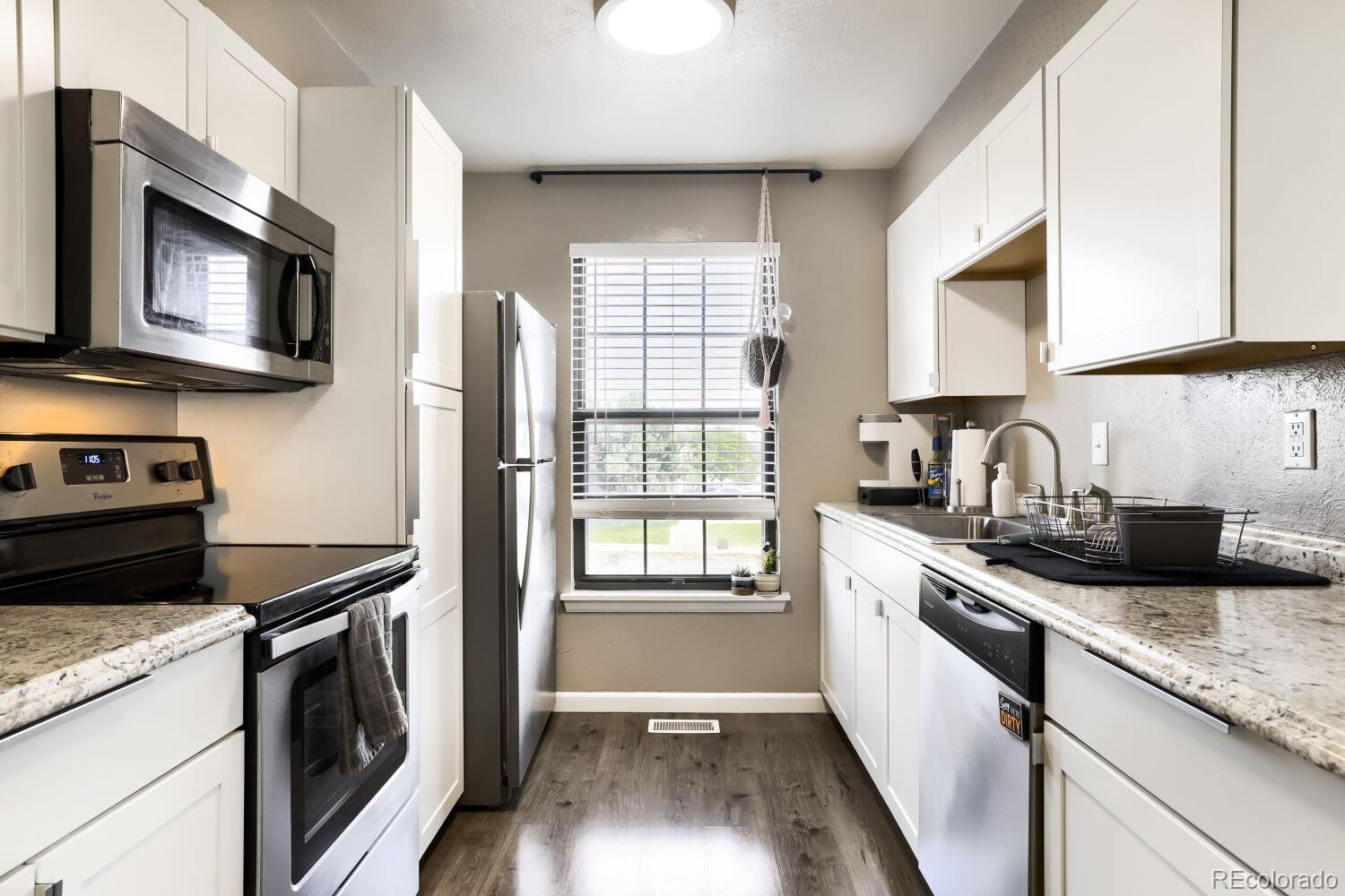 MLS Image #14 for 11981  bellaire street e,denver, Colorado