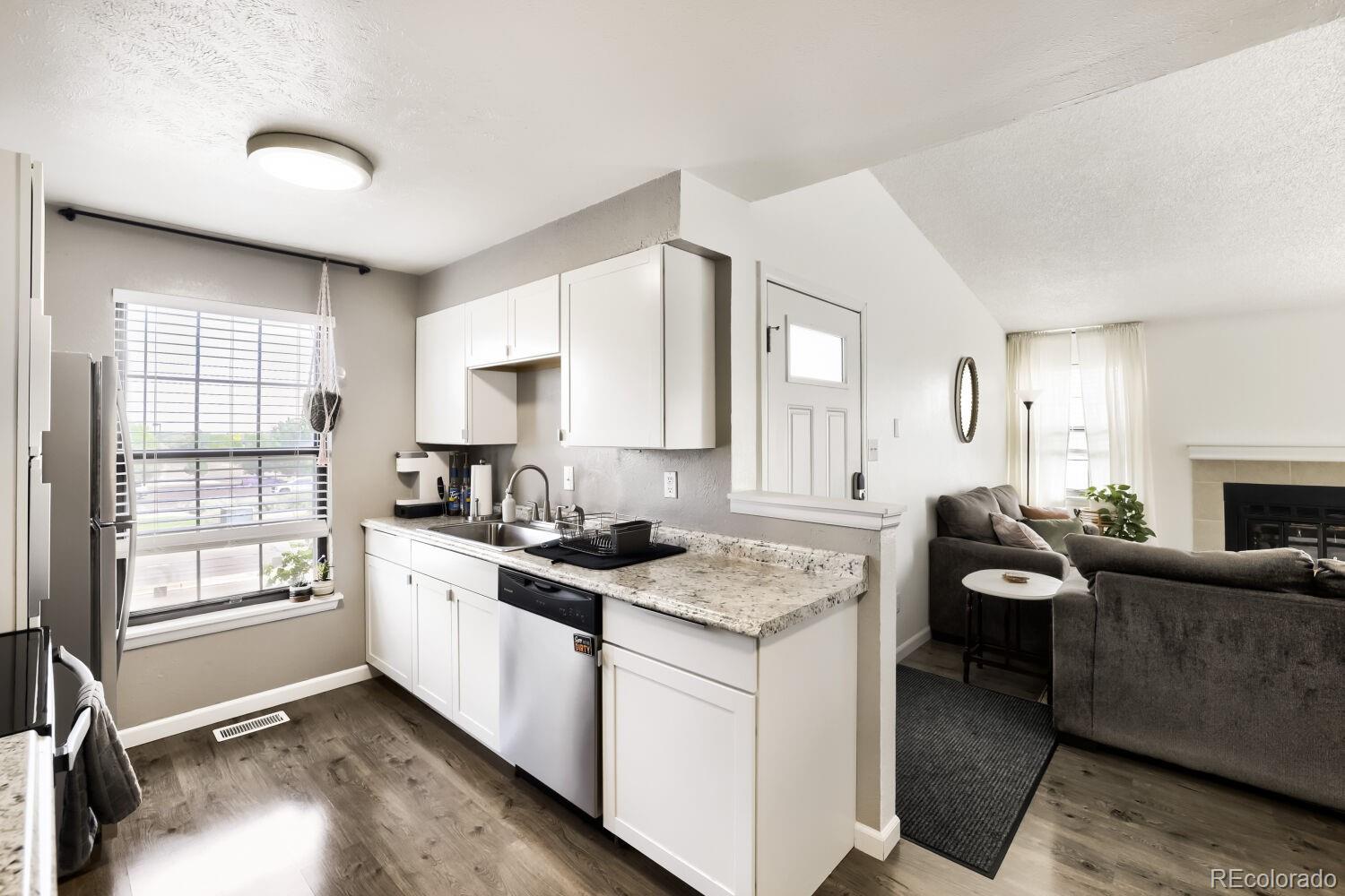 MLS Image #16 for 11981  bellaire street e,denver, Colorado