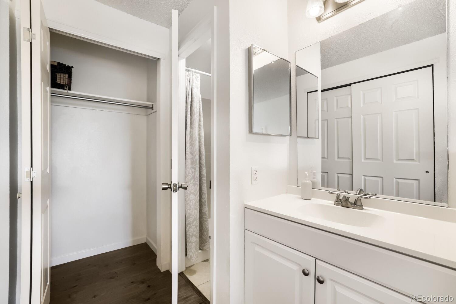 MLS Image #31 for 11981  bellaire street e,denver, Colorado