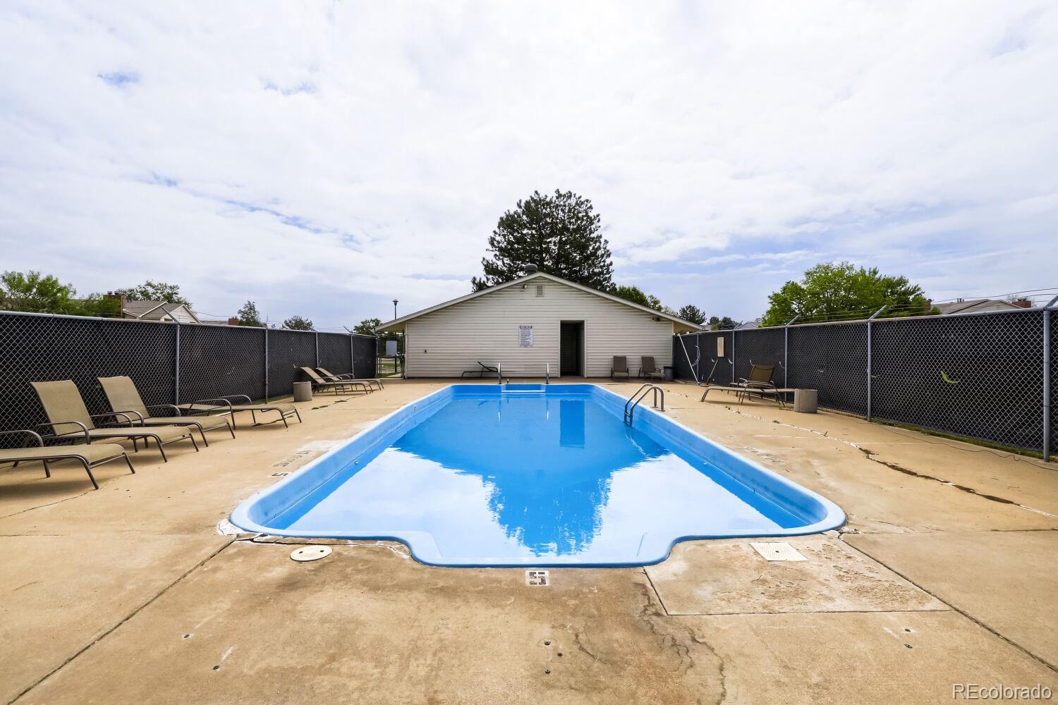 MLS Image #36 for 11981  bellaire street e,denver, Colorado