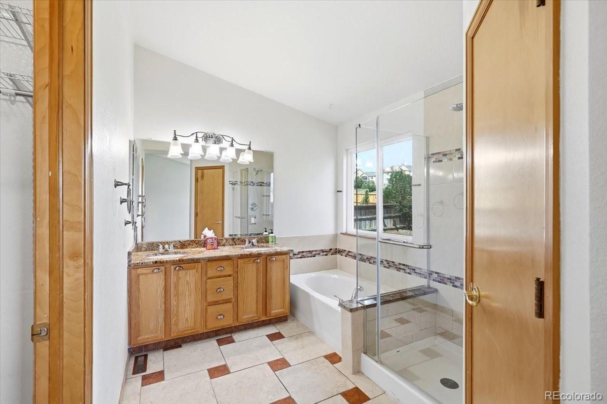 MLS Image #17 for 2172 s zeno street,aurora, Colorado