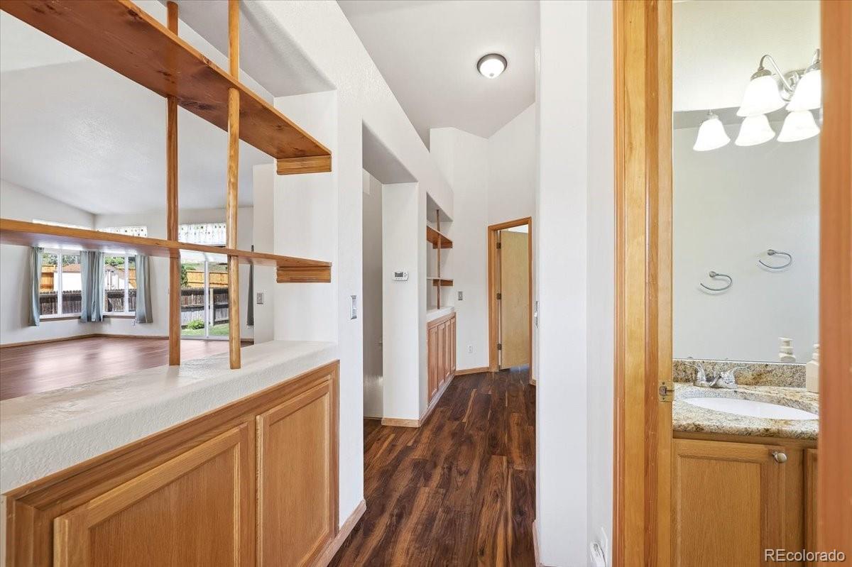 MLS Image #20 for 2172 s zeno street,aurora, Colorado