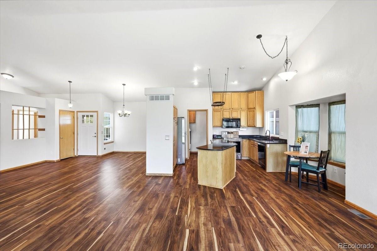 MLS Image #6 for 2172 s zeno street,aurora, Colorado