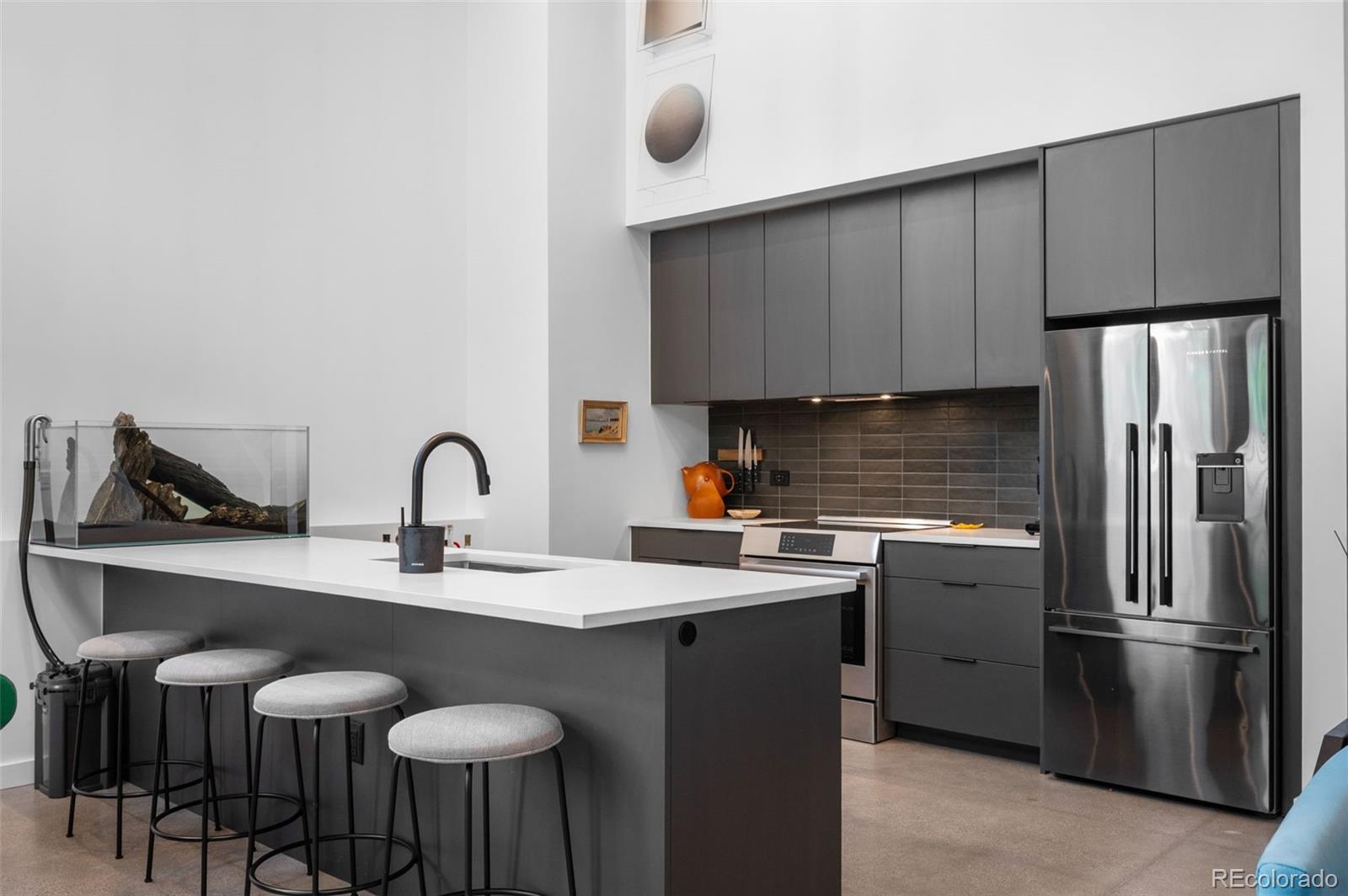 MLS Image #2 for 1601  park avenue,denver, Colorado