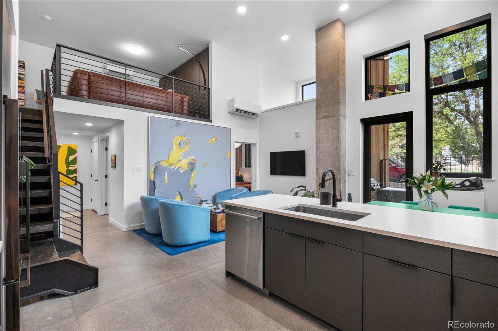 MLS Image #3 for 1601  park avenue,denver, Colorado