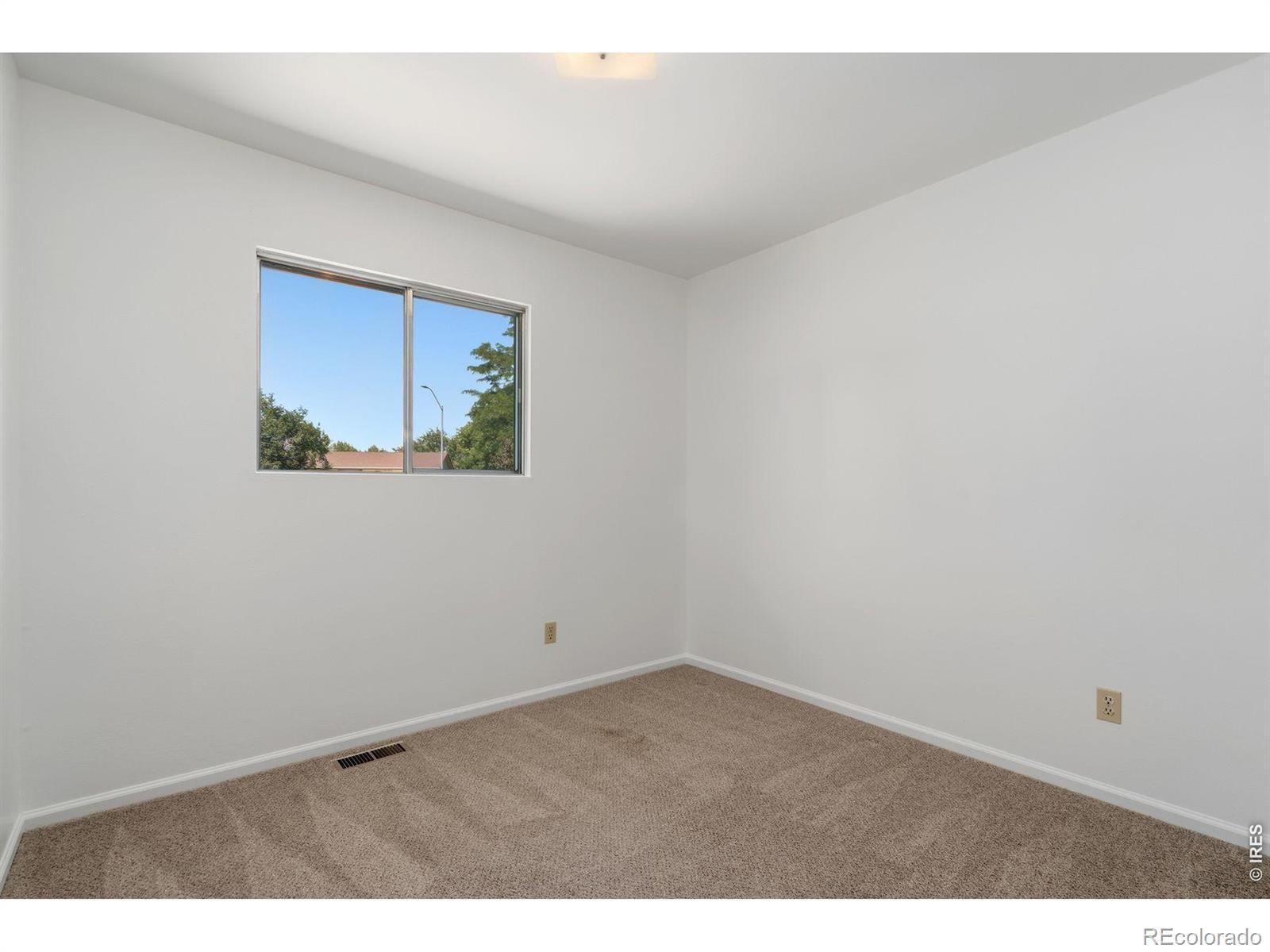 MLS Image #13 for 307  bluebird court,fort collins, Colorado