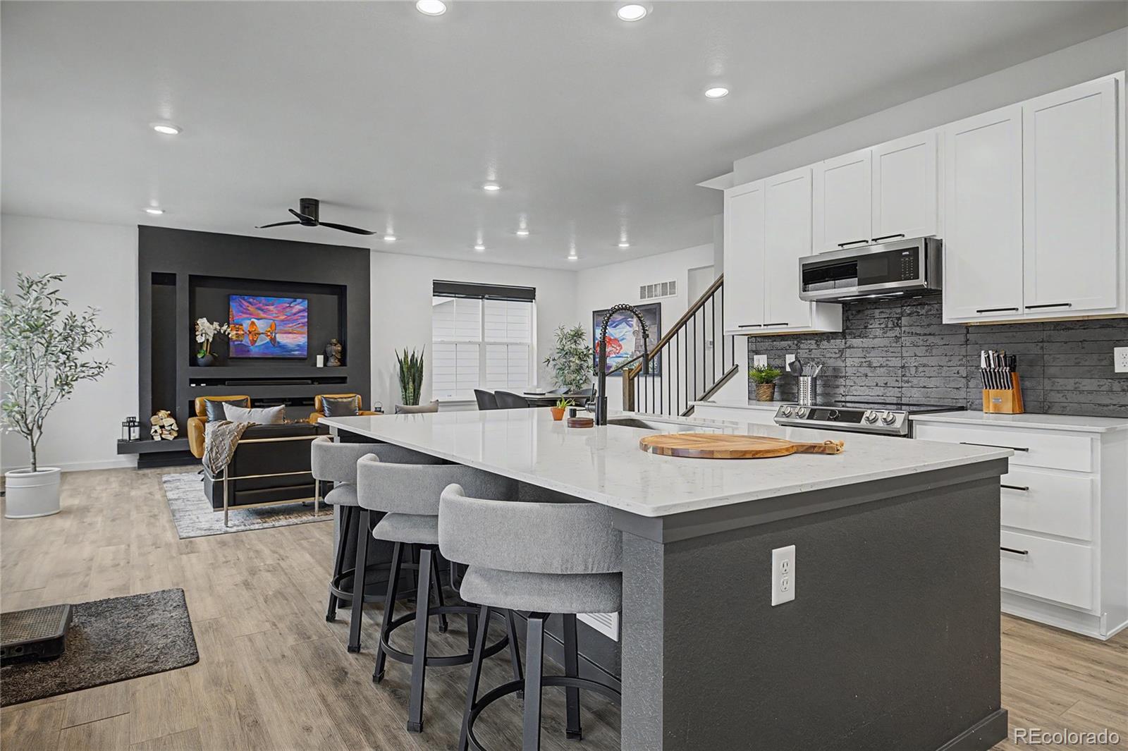 MLS Image #11 for 28372 e 7th avenue,watkins, Colorado