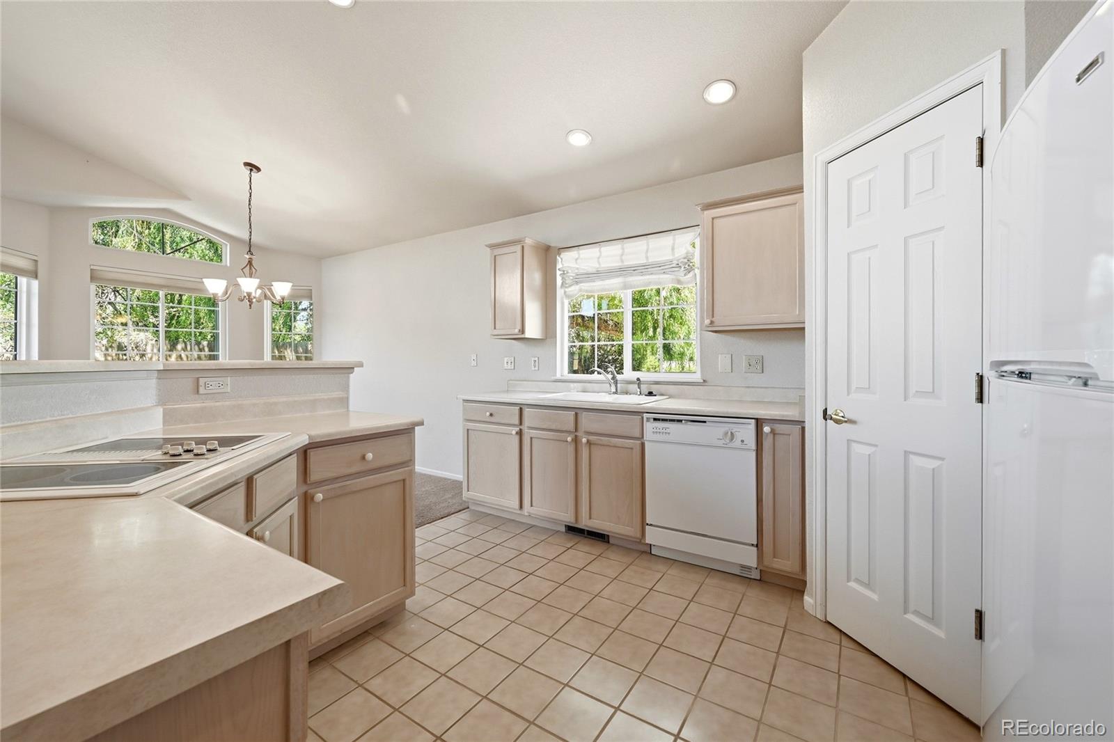 MLS Image #11 for 3921  miller street,wheat ridge, Colorado