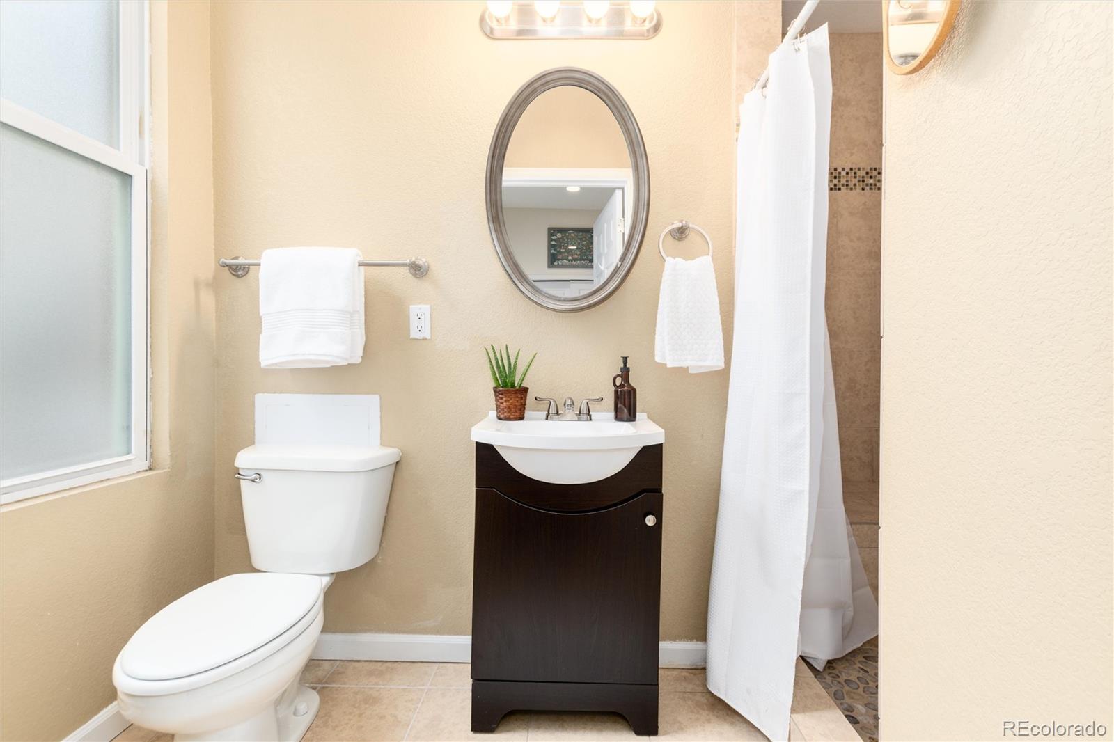 MLS Image #18 for 3220 w 24th avenue,denver, Colorado