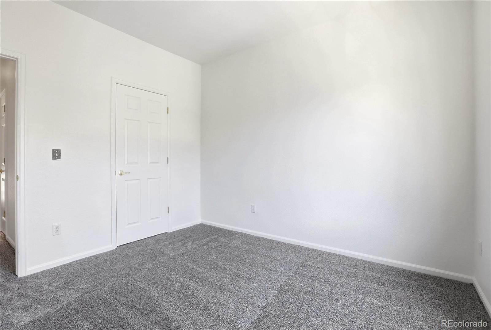 MLS Image #28 for 1435 s chambers road,aurora, Colorado