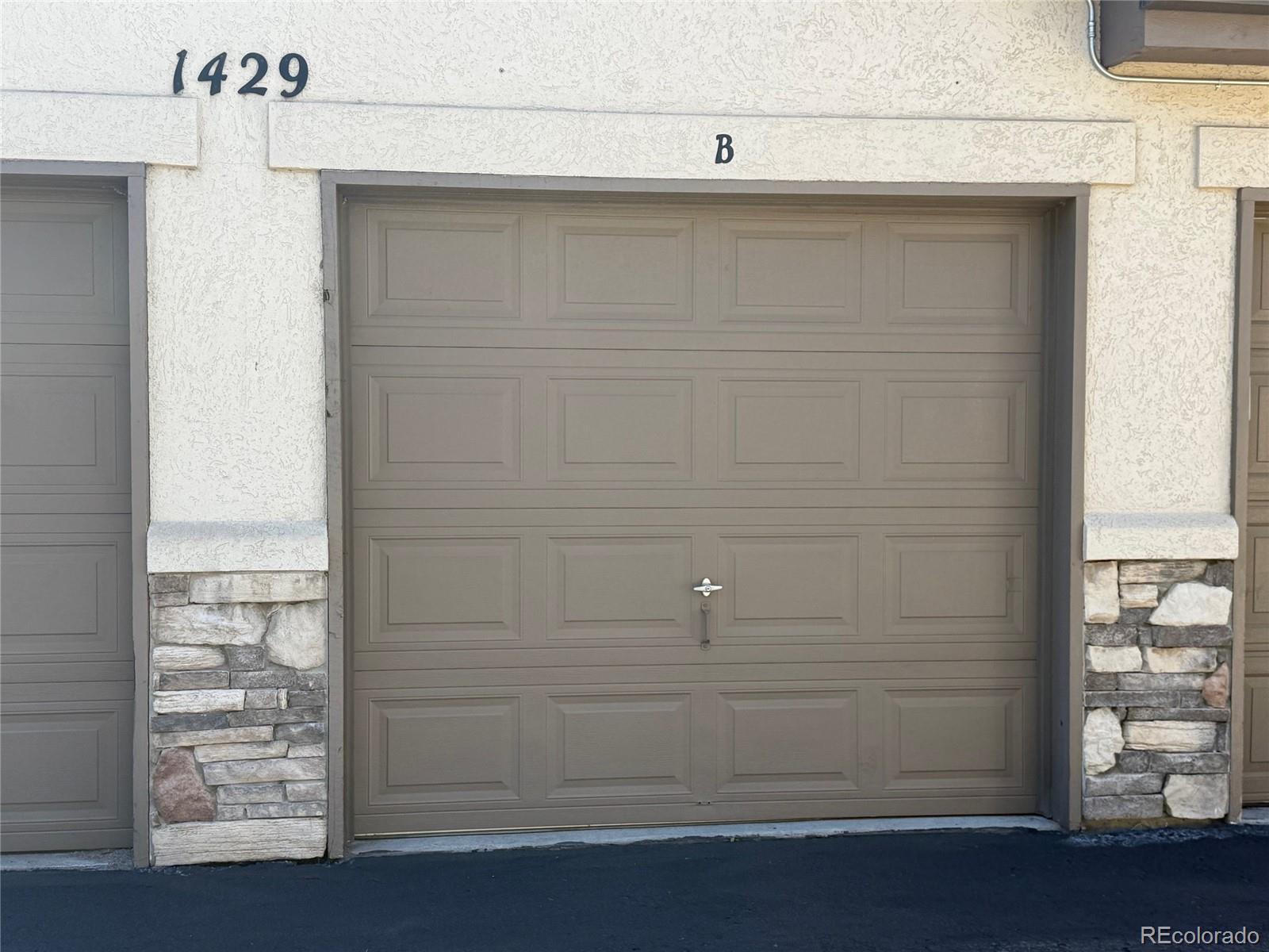 MLS Image #30 for 1435 s chambers road,aurora, Colorado