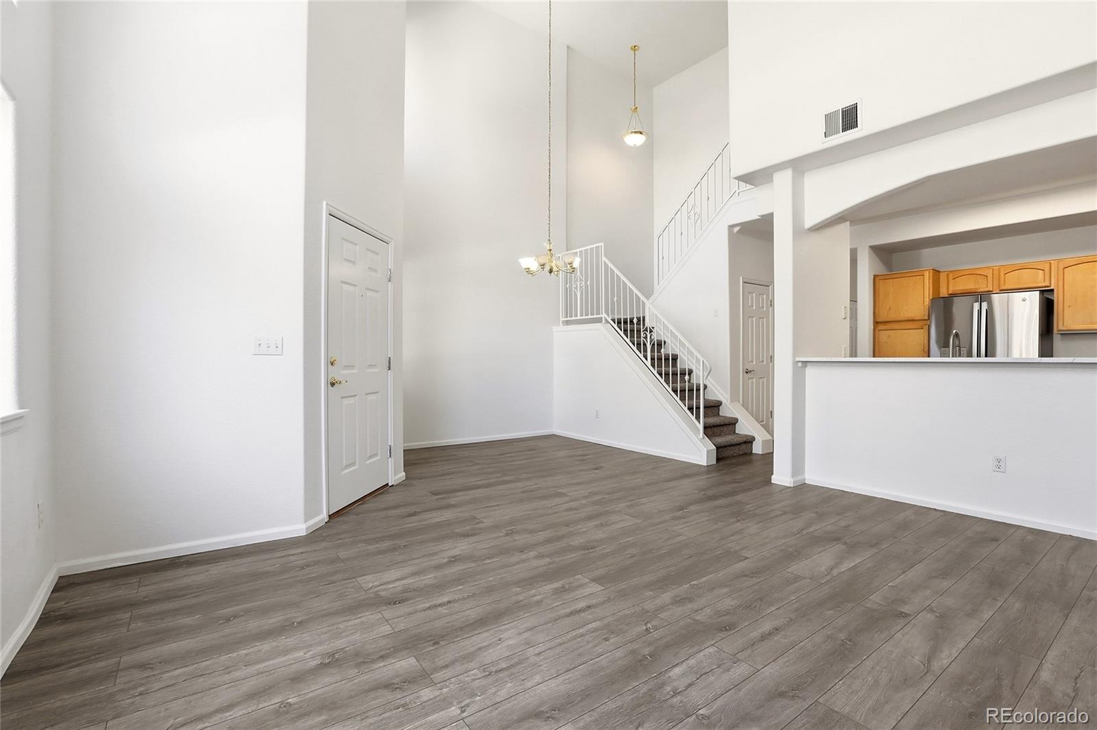 MLS Image #8 for 1435 s chambers road,aurora, Colorado