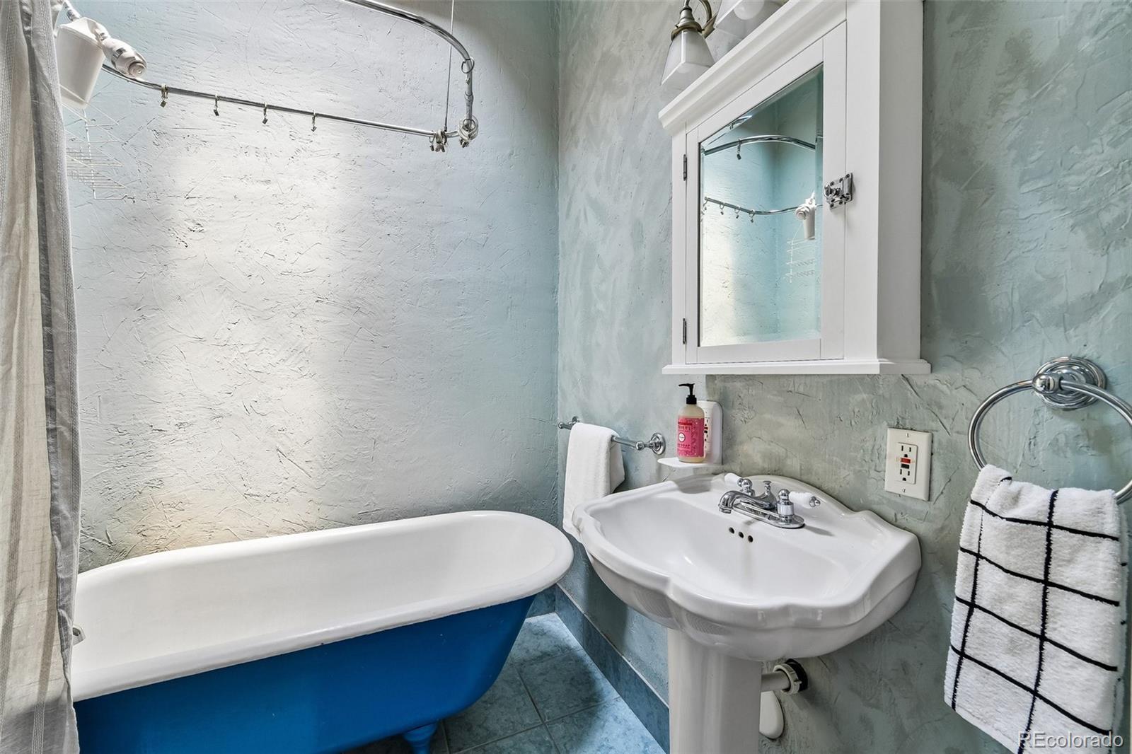 MLS Image #23 for 229  cherokee street,denver, Colorado