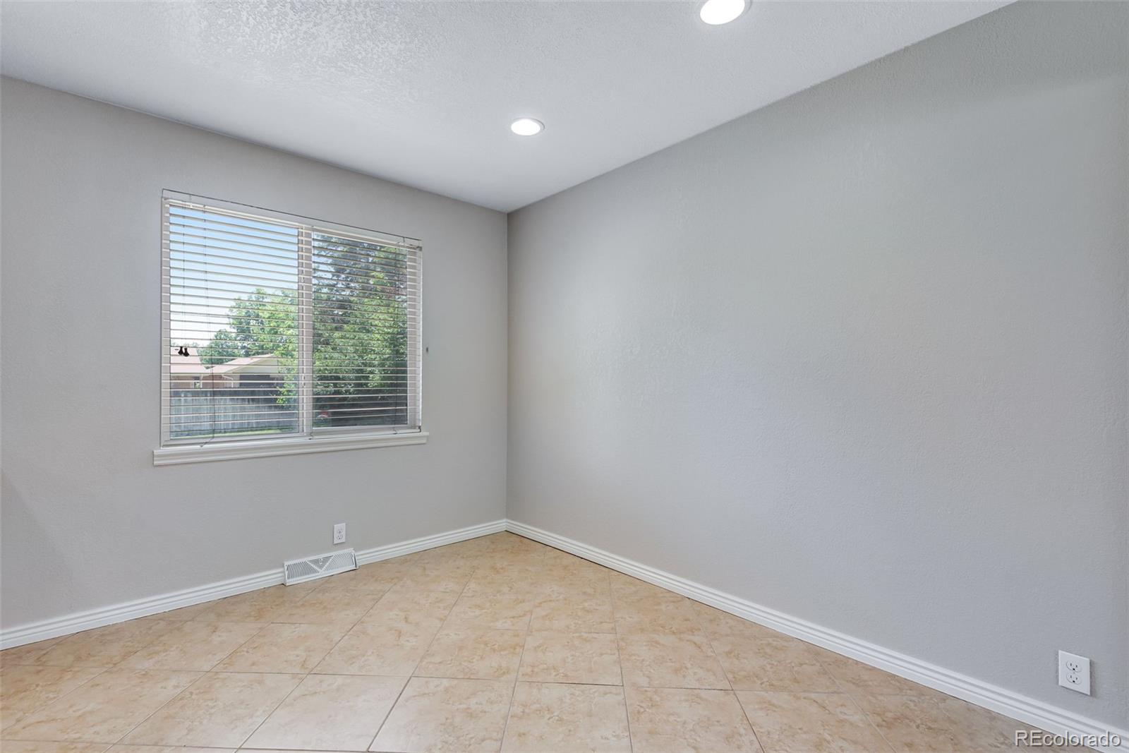 MLS Image #16 for 3196 w tufts avenue,englewood, Colorado