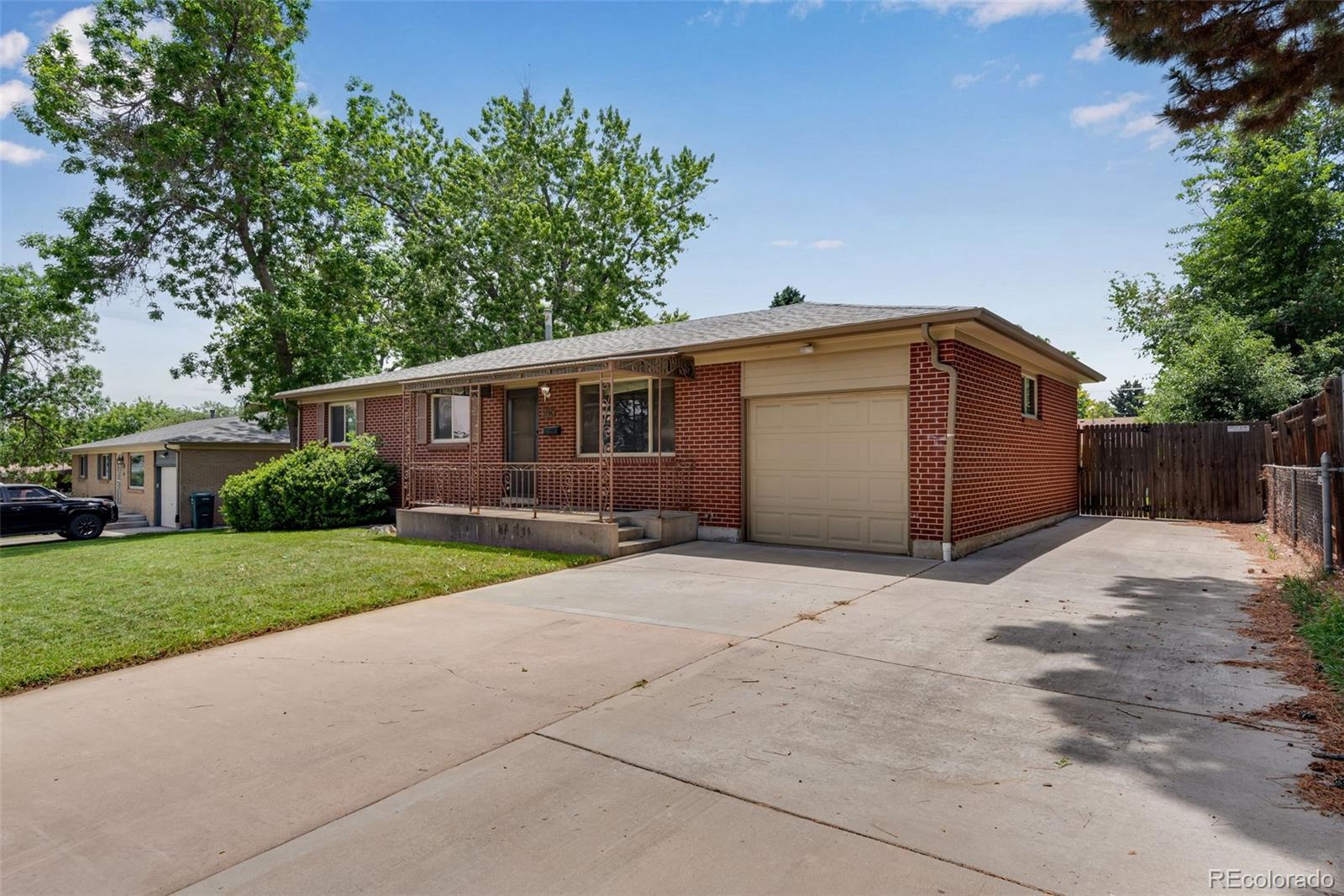 MLS Image #3 for 3196 w tufts avenue,englewood, Colorado
