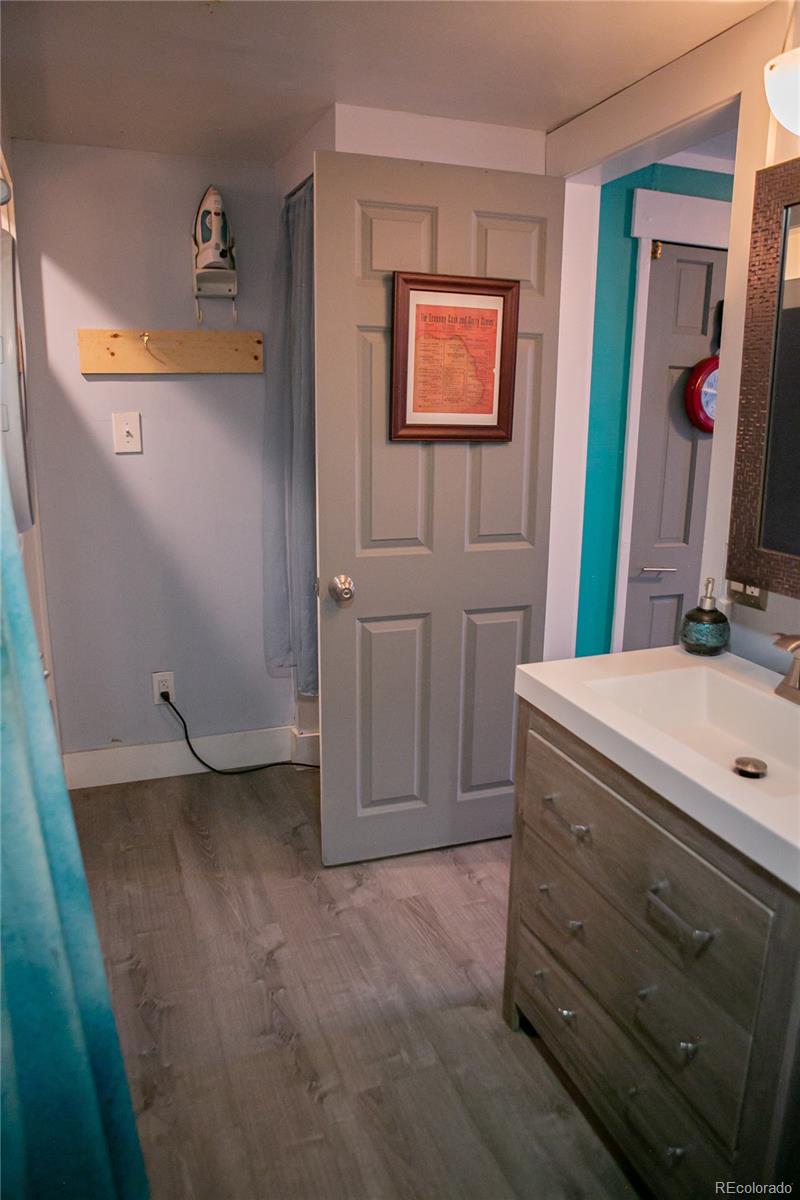 MLS Image #30 for 2528  eaton street,edgewater, Colorado