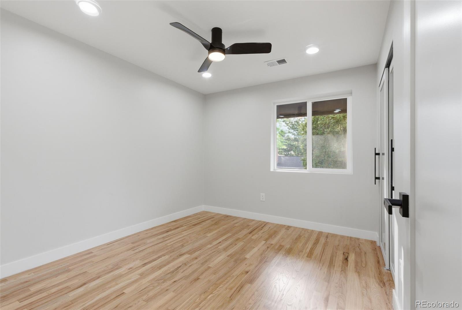 MLS Image #16 for 4495 w lakeridge road,denver, Colorado