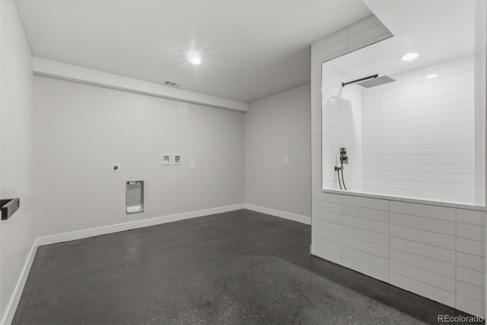 MLS Image #23 for 4495 w lakeridge road,denver, Colorado