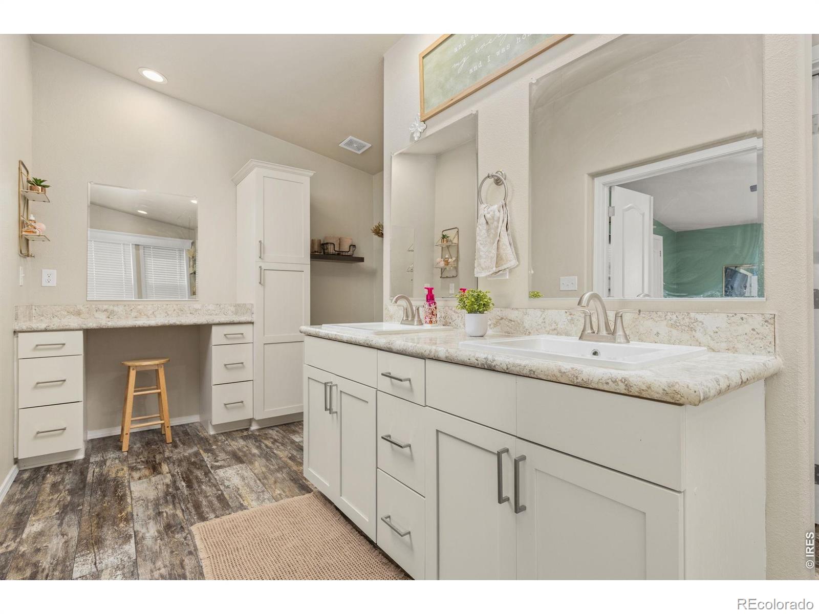 MLS Image #11 for 27476  county road 66 ,gill, Colorado