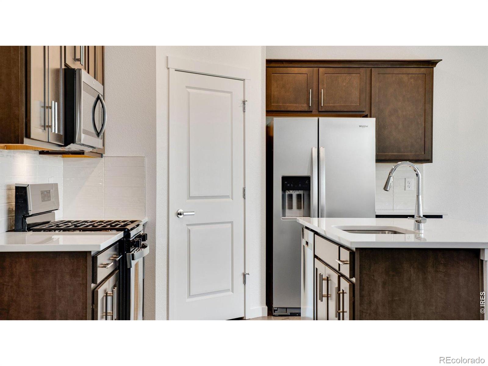 MLS Image #13 for 1004  annelles pool lane,severance, Colorado