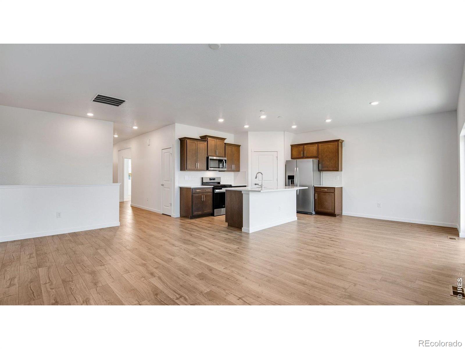MLS Image #19 for 1004  annelles pool lane,severance, Colorado