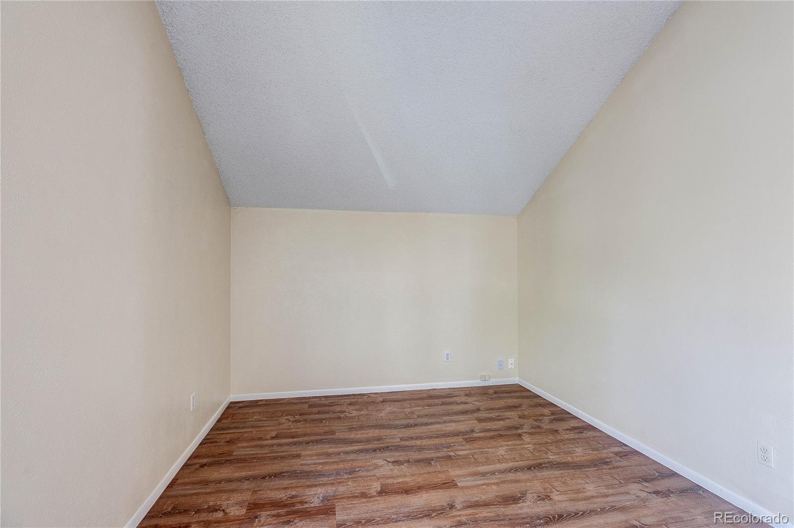 MLS Image #18 for 3853 s genoa court,aurora, Colorado