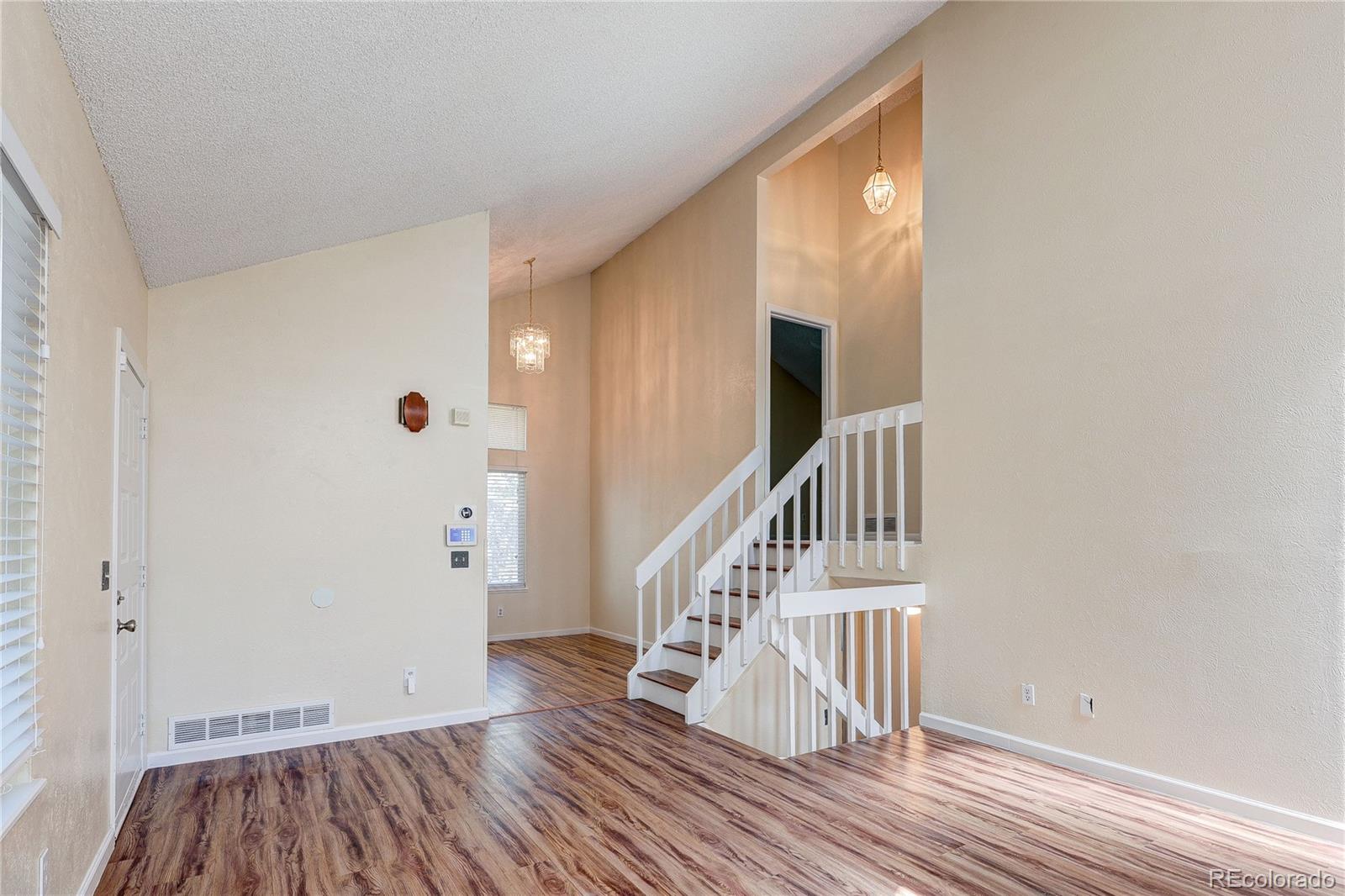 MLS Image #3 for 3853 s genoa court,aurora, Colorado