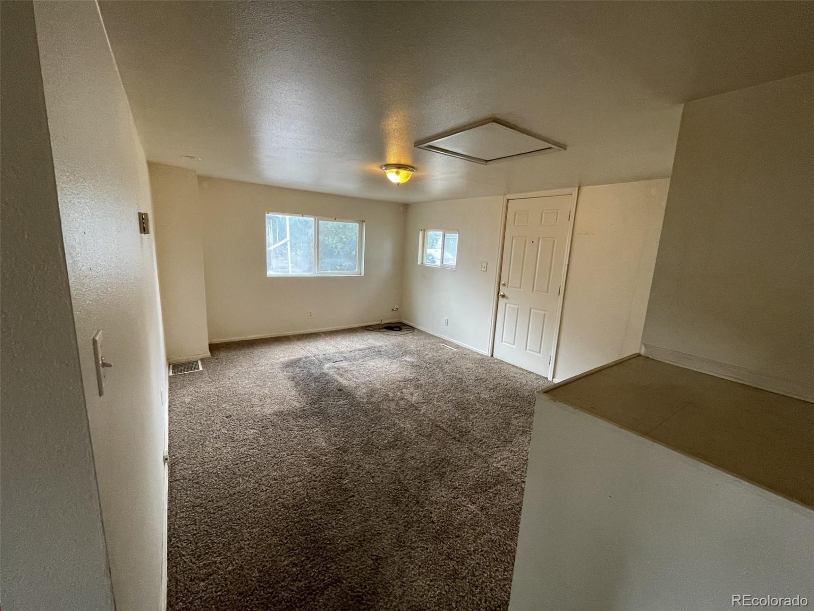 MLS Image #6 for 370 s stuart street,denver, Colorado
