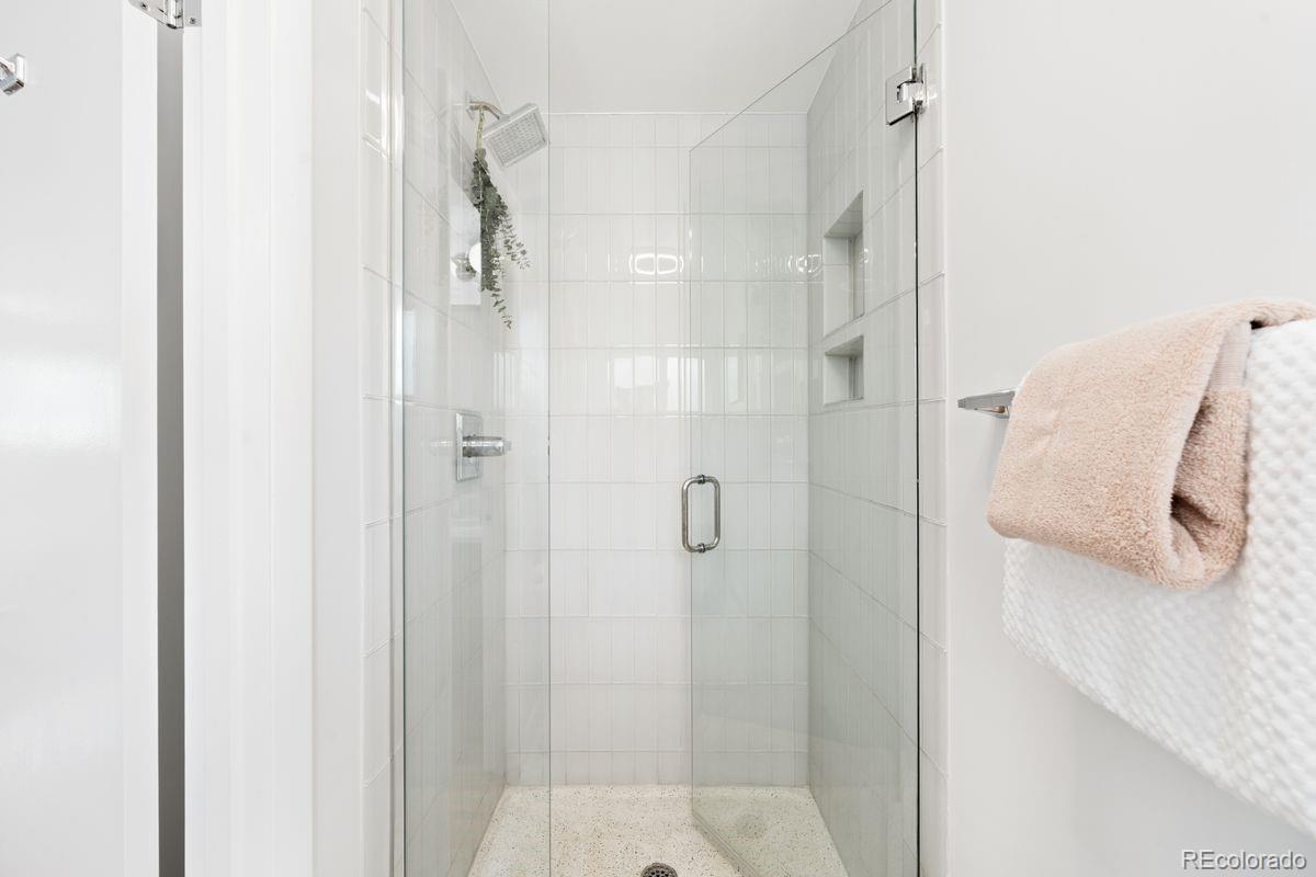 MLS Image #23 for 215  oakland street,aurora, Colorado