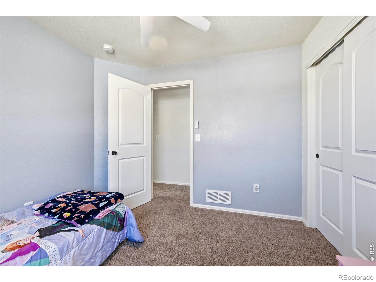 MLS Image #18 for 987  axis drive,windsor, Colorado
