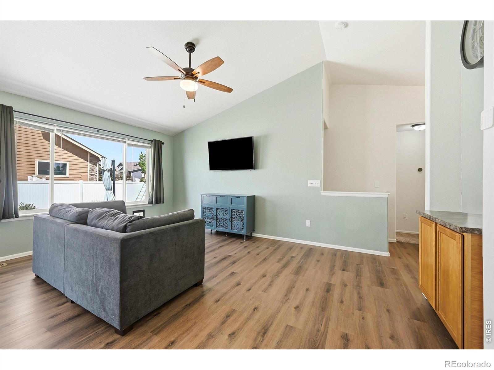 MLS Image #8 for 987  axis drive,windsor, Colorado