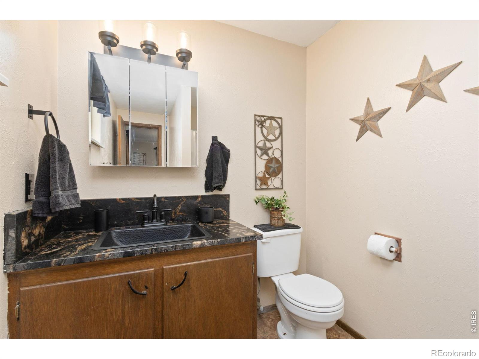 MLS Image #9 for 3704 w county road 4 ,berthoud, Colorado