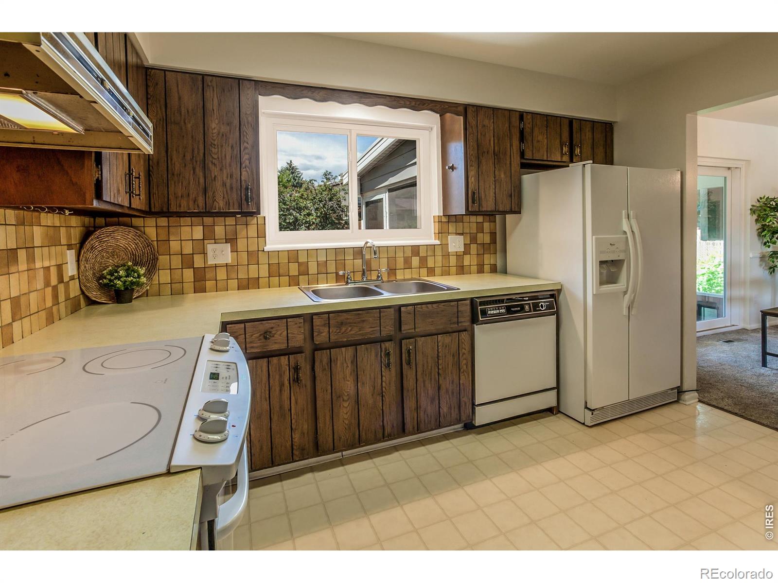 MLS Image #8 for 2549  newport drive,fort collins, Colorado