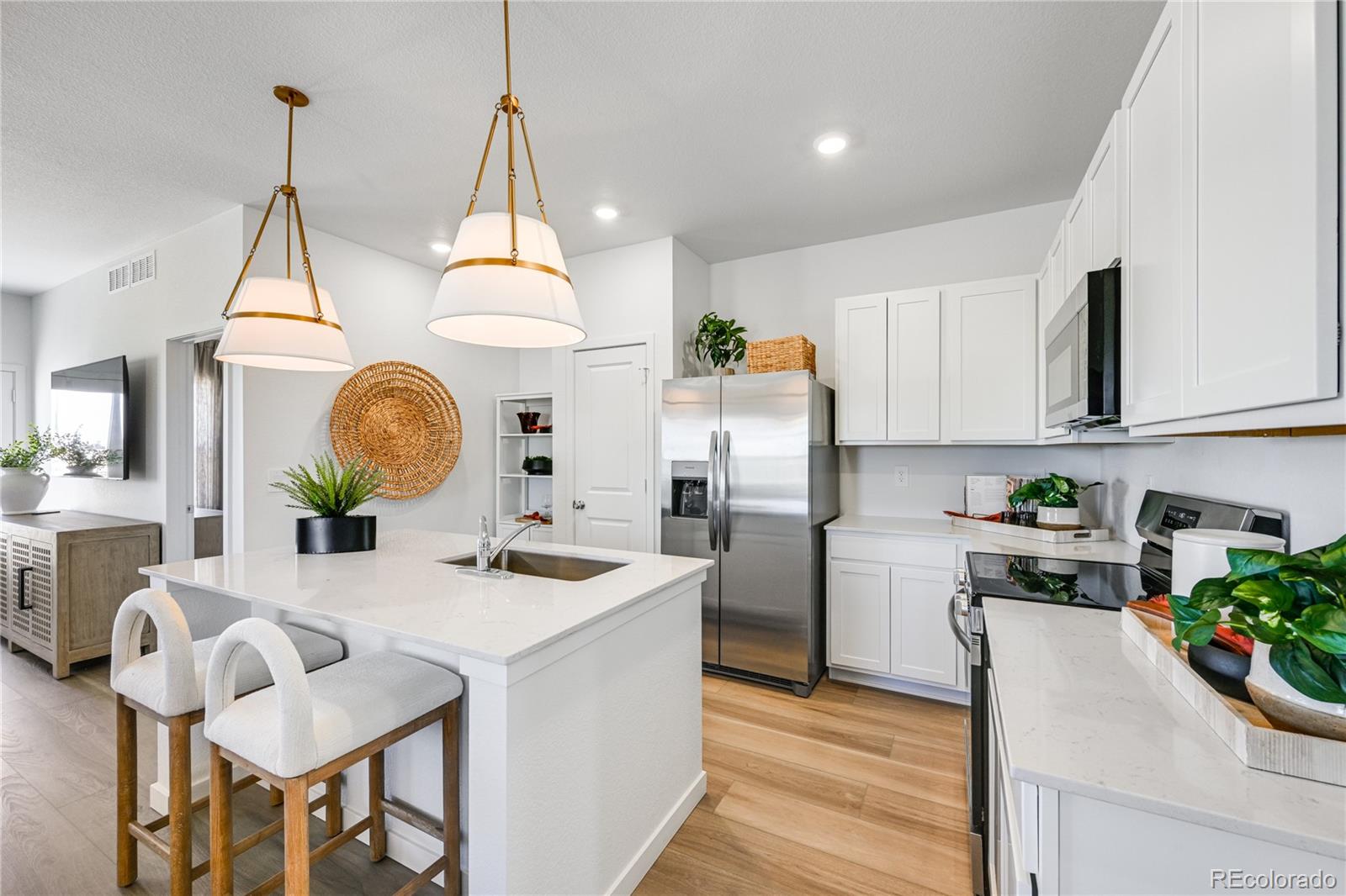 MLS Image #4 for 1662  drumming drive,windsor, Colorado