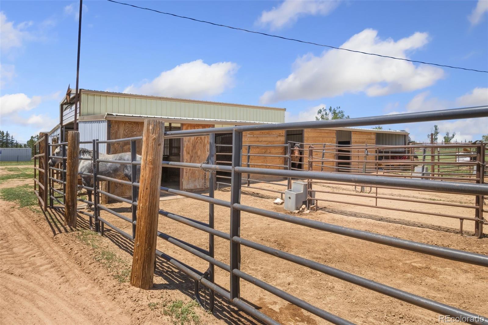 MLS Image #18 for 3704 w county road 4 ,berthoud, Colorado