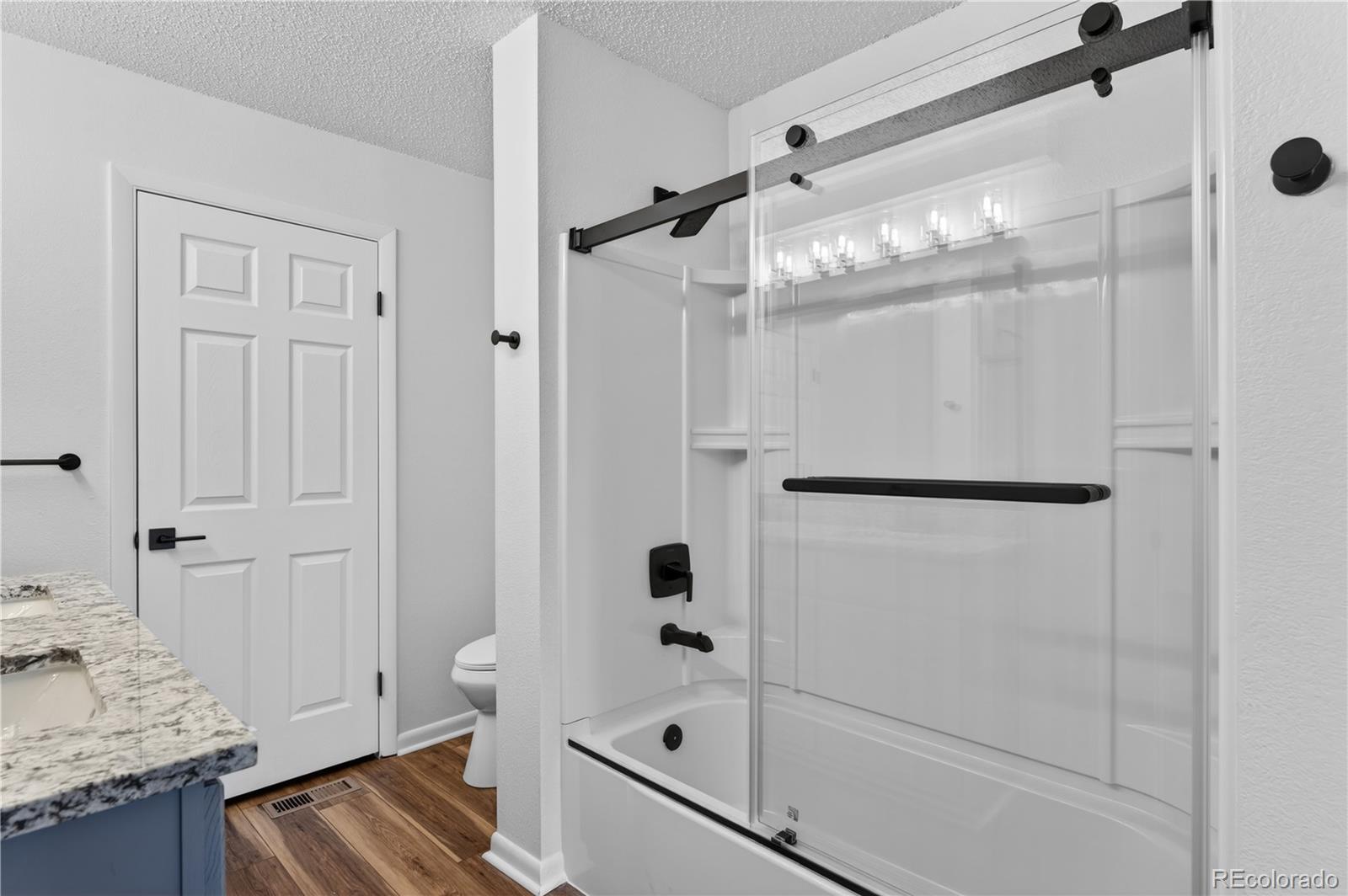 MLS Image #16 for 9621  orangewood drive,denver, Colorado