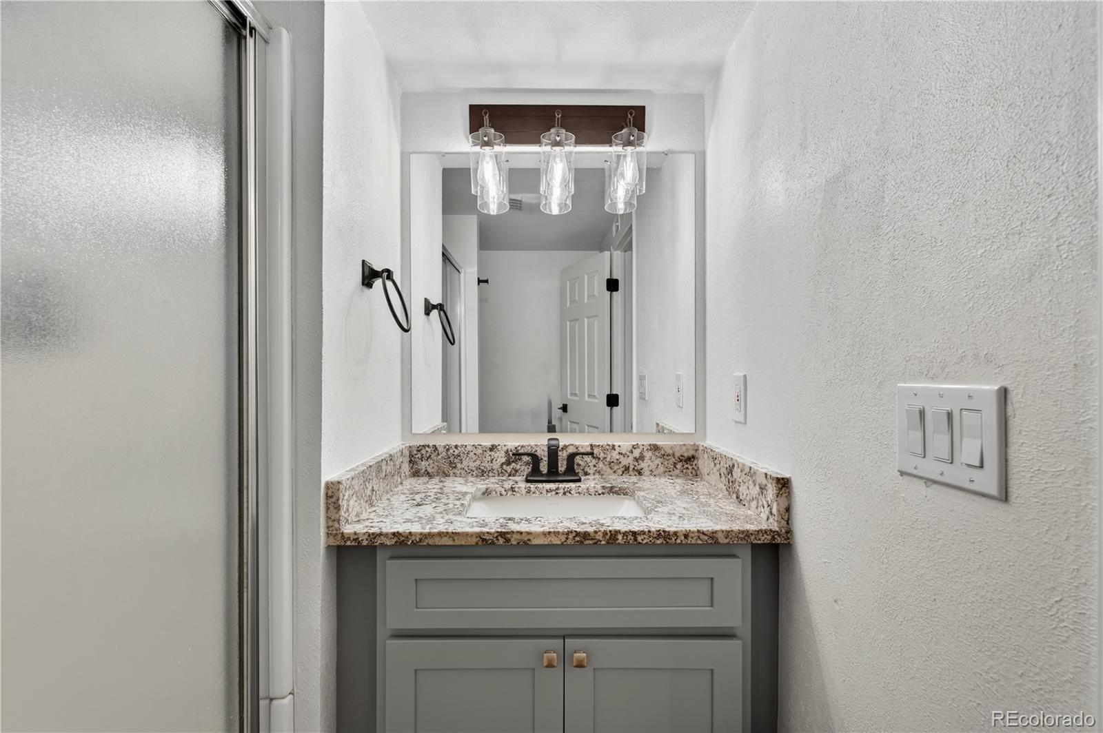 MLS Image #23 for 9621  orangewood drive,denver, Colorado