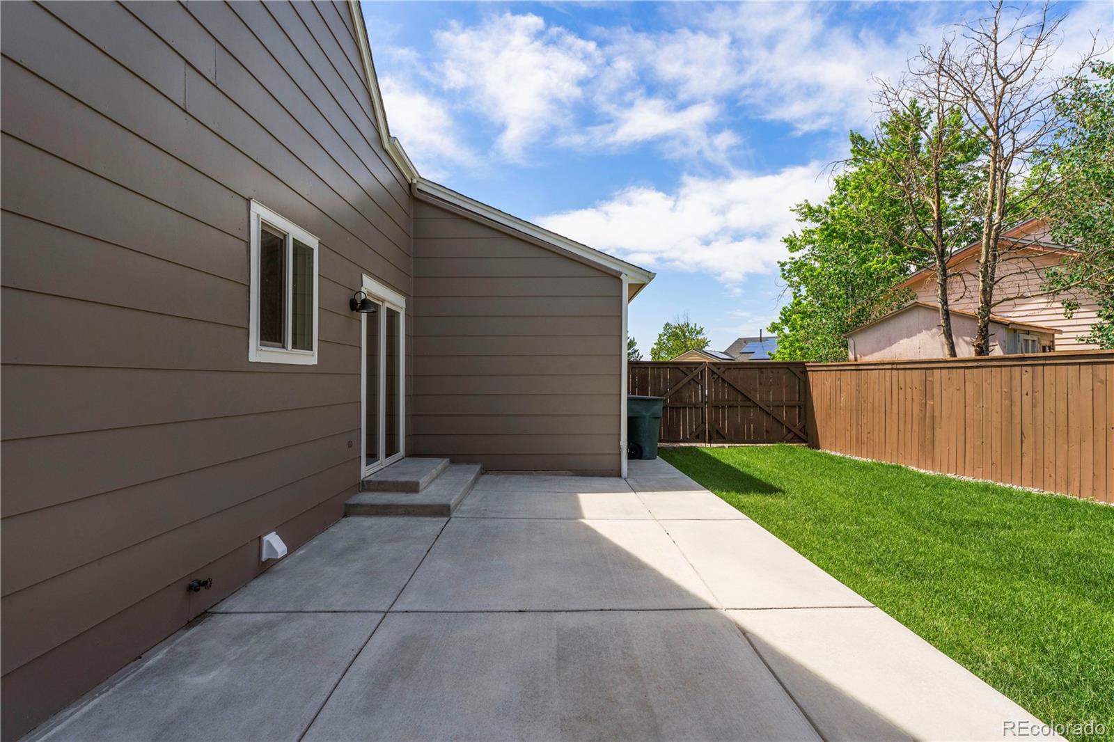 MLS Image #25 for 9621  orangewood drive,denver, Colorado