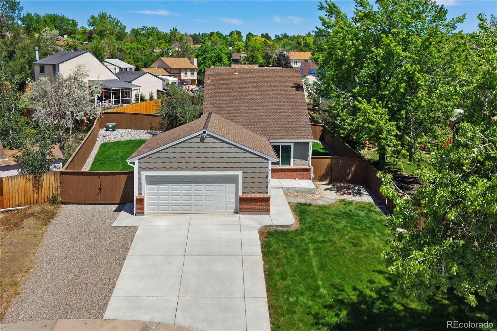 MLS Image #29 for 9621  orangewood drive,denver, Colorado