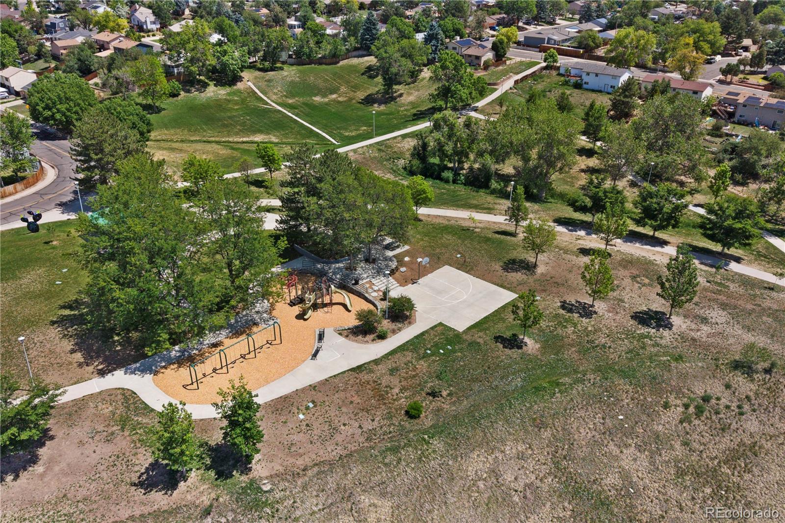 MLS Image #33 for 9621  orangewood drive,denver, Colorado