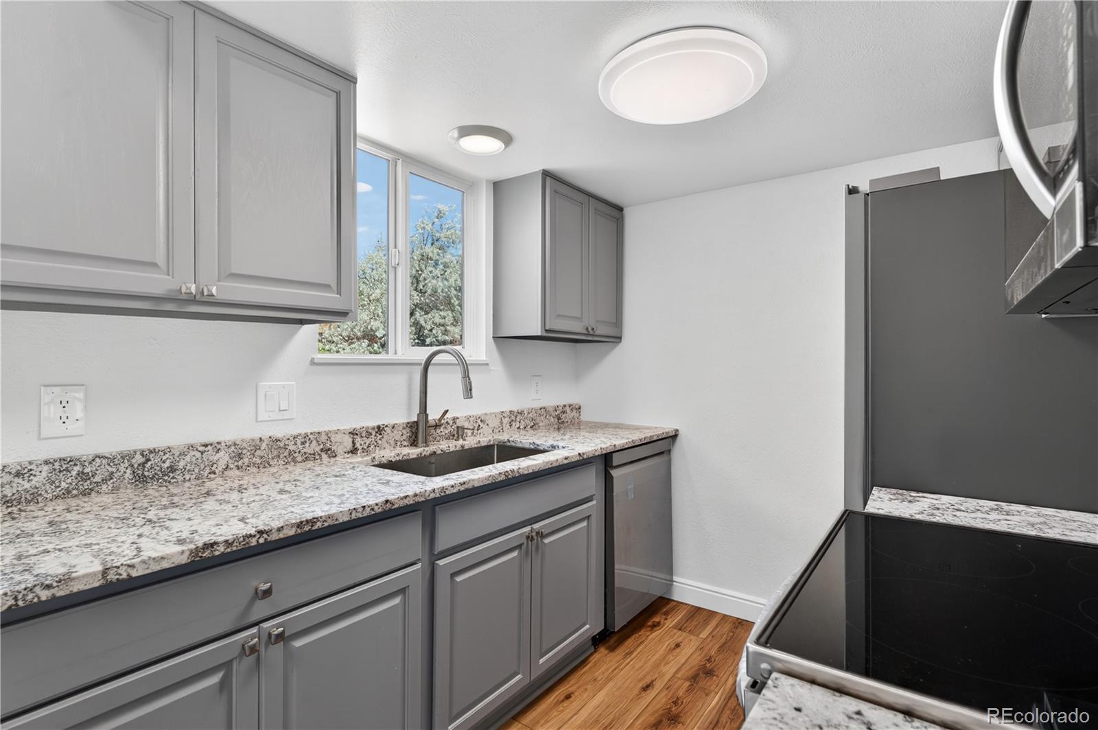 MLS Image #8 for 9621  orangewood drive,denver, Colorado
