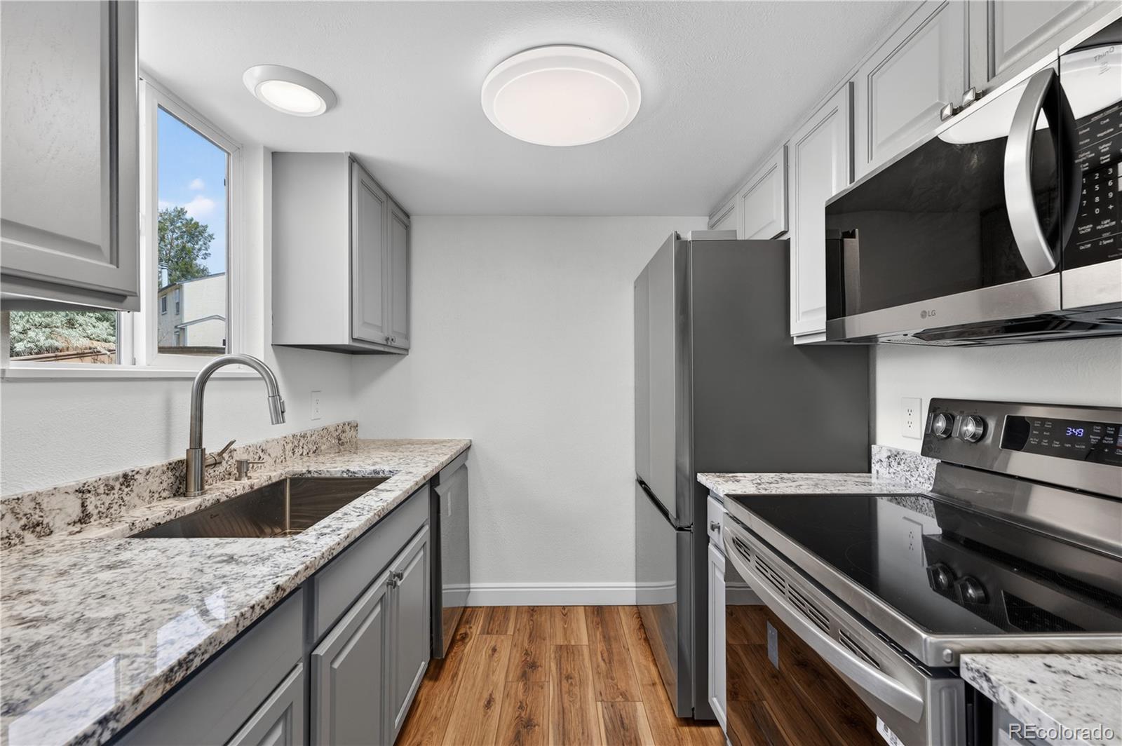 MLS Image #9 for 9621  orangewood drive,denver, Colorado