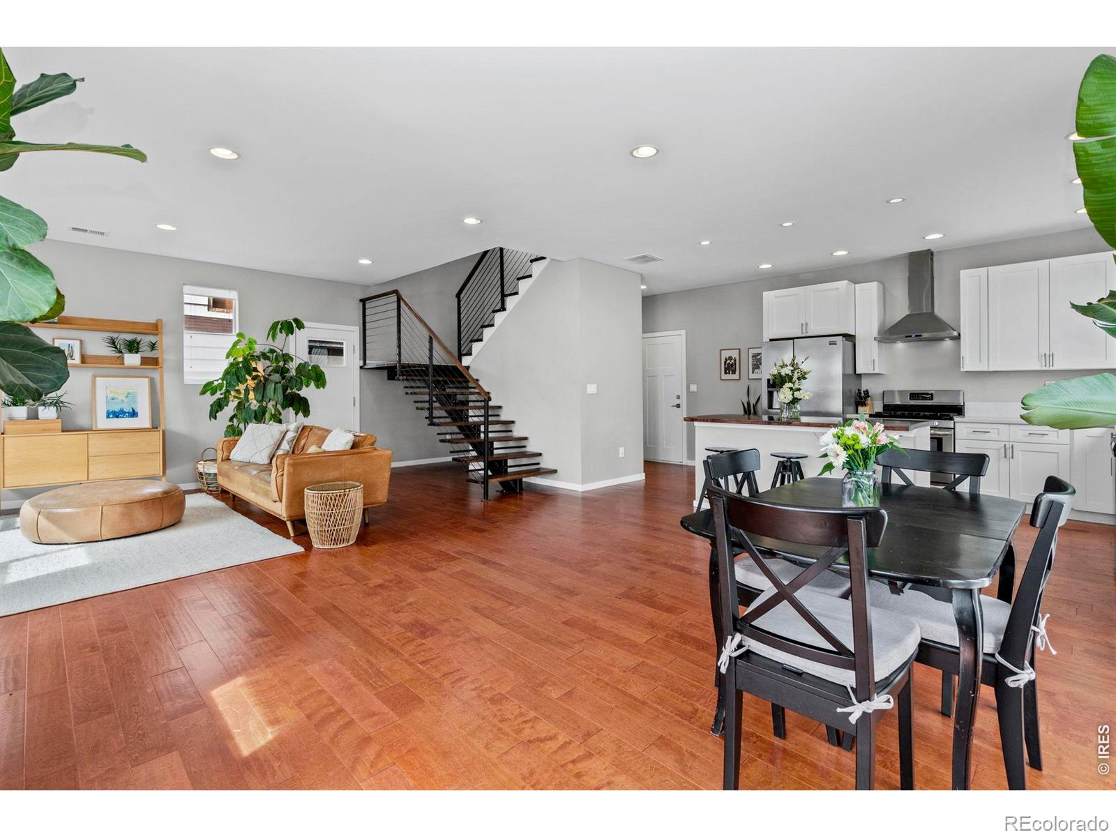 MLS Image #4 for 838 e myrtle street,fort collins, Colorado