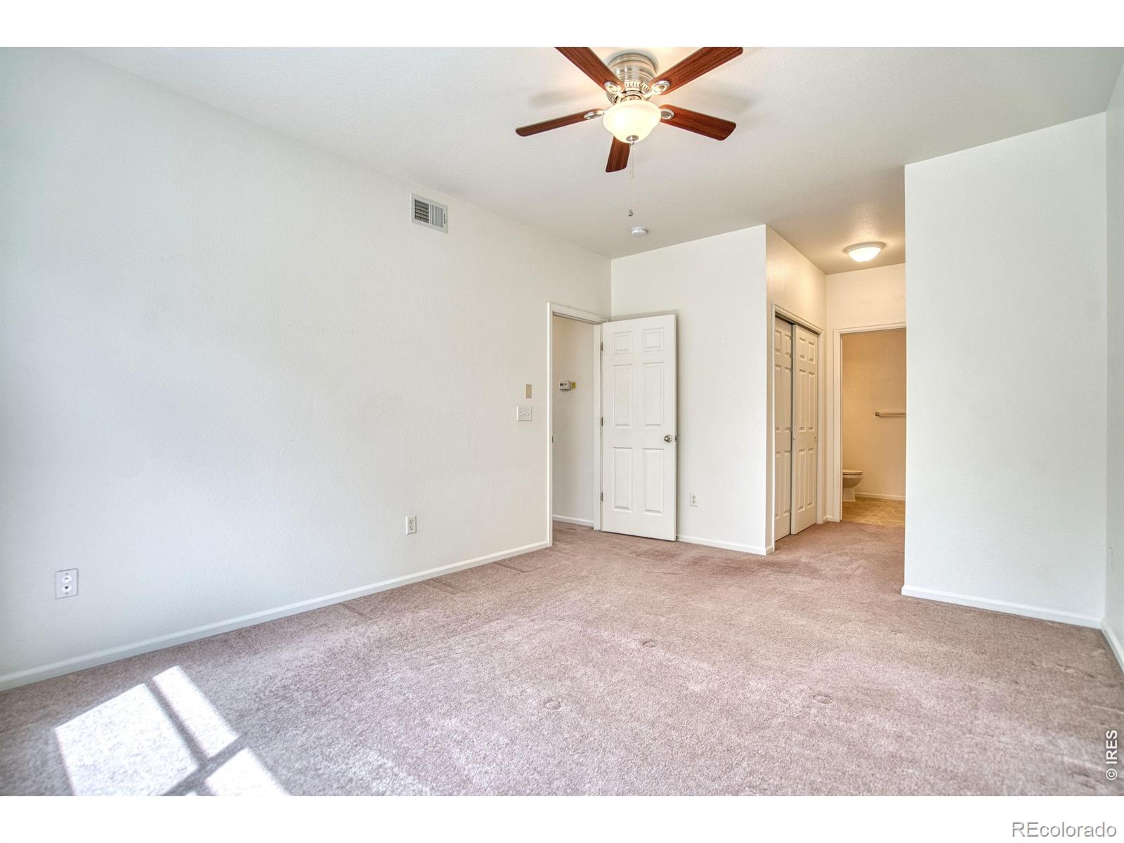 MLS Image #19 for 2011  grays peak drive,loveland, Colorado