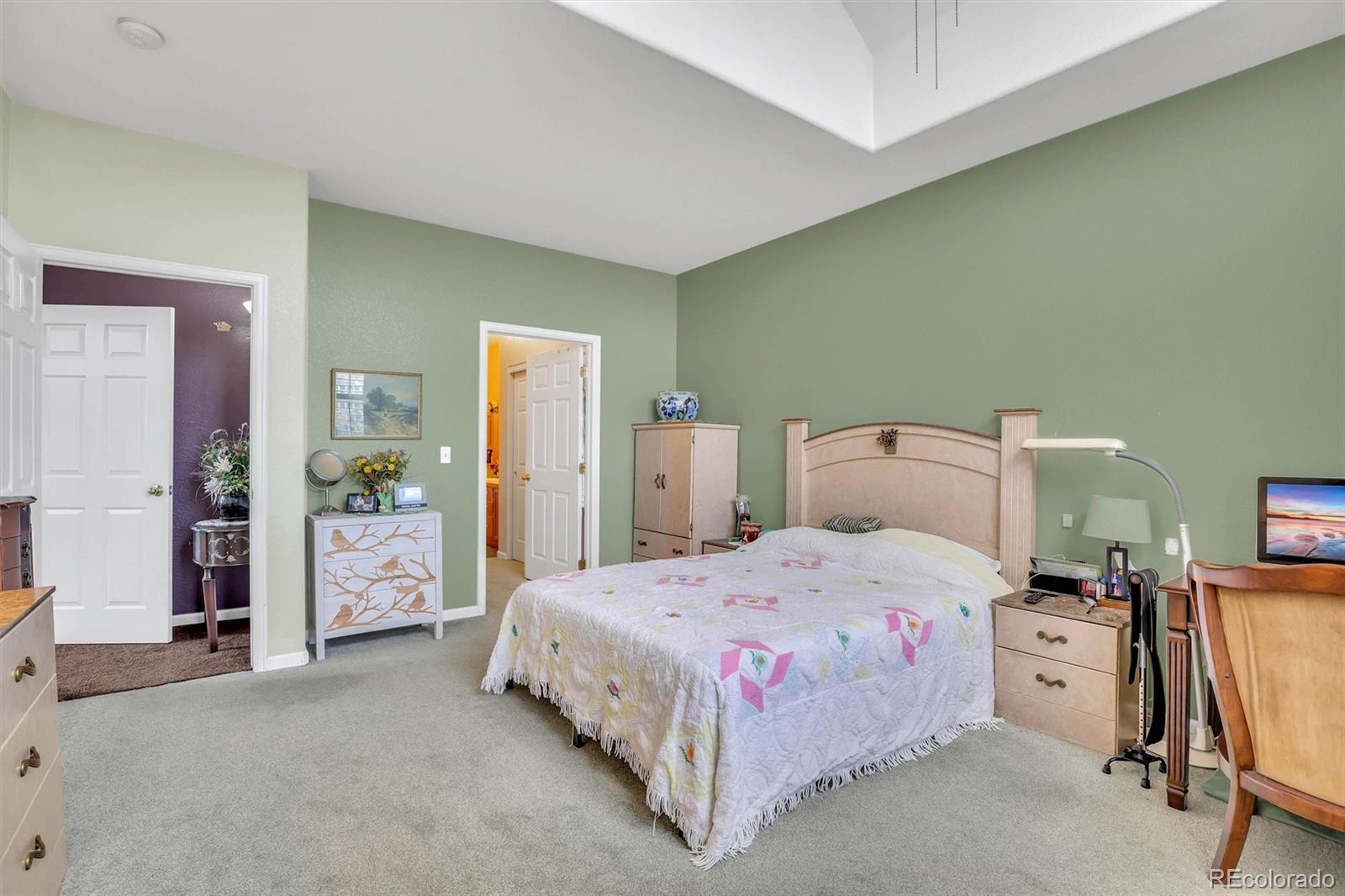 MLS Image #16 for 15555 e 40thh avenue,denver, Colorado
