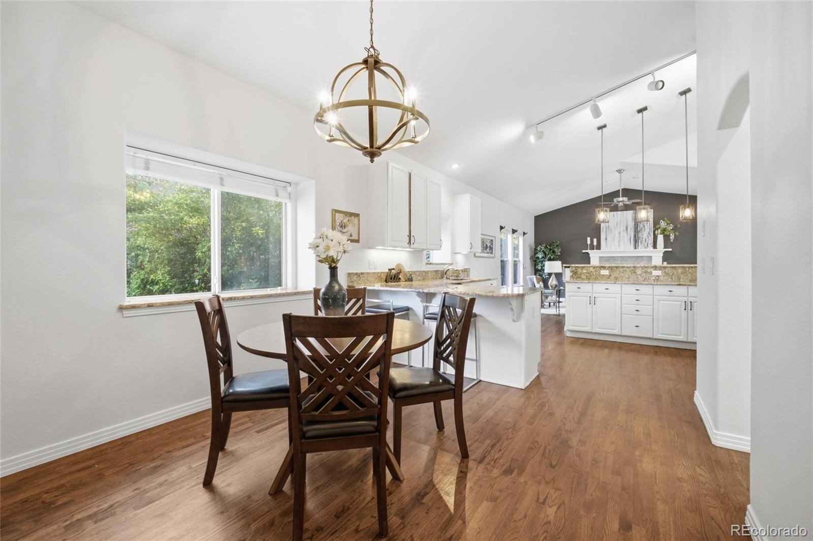 MLS Image #12 for 331 s poplar street,denver, Colorado